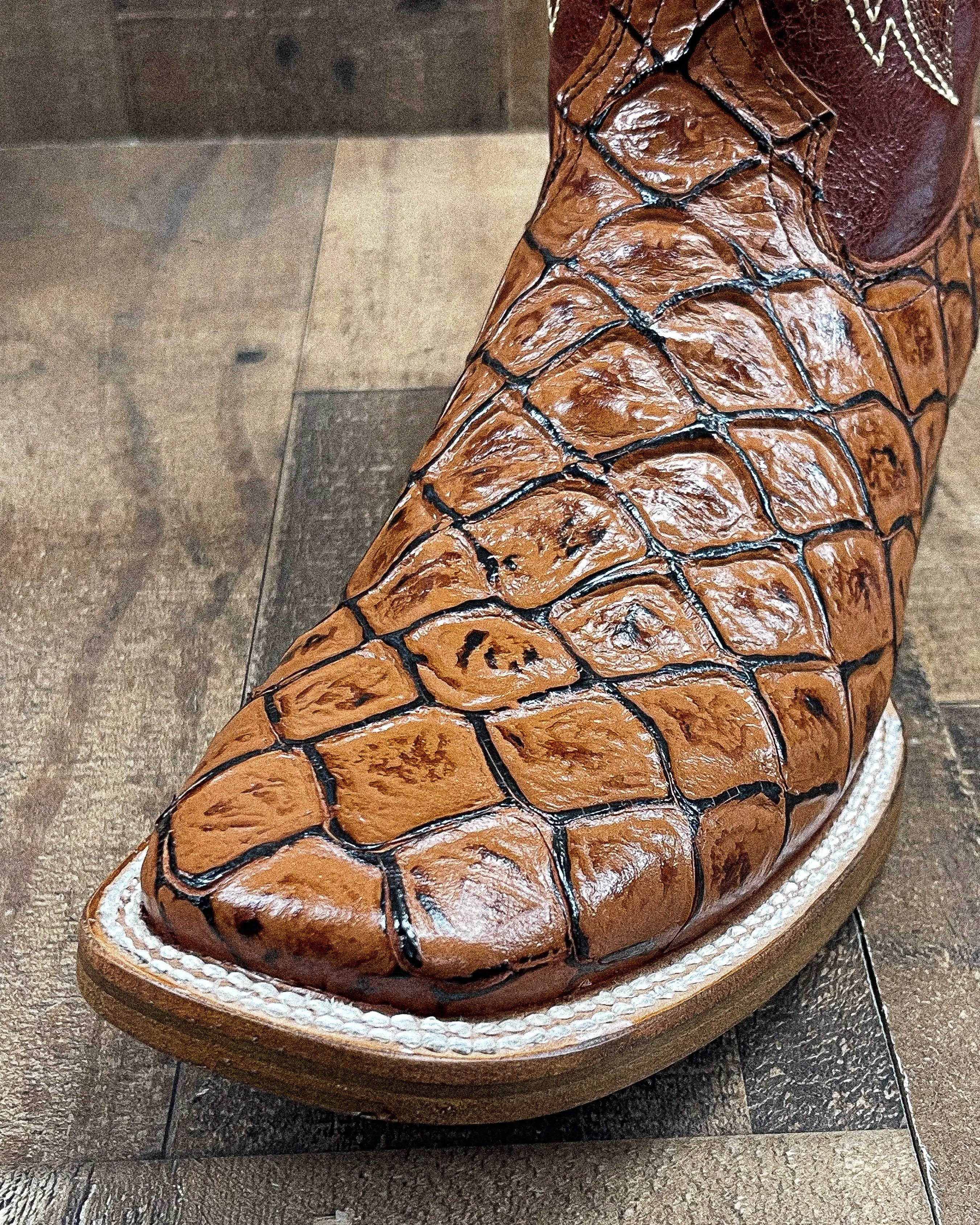 BASS "COGNAC" | MEN SQUARE TOE COWBOY BOOTS