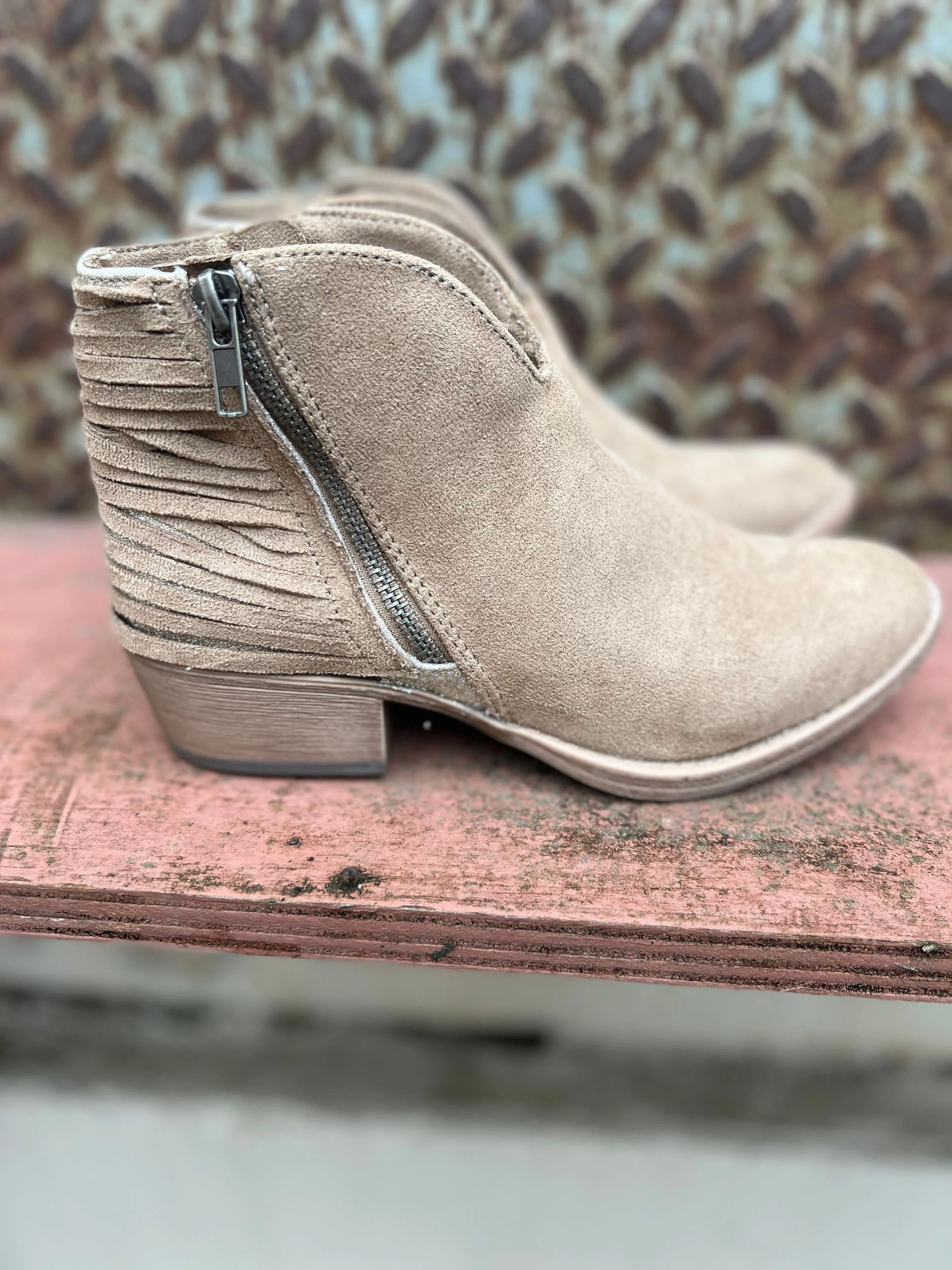 *PVM* Diverse Booties (Taupe)